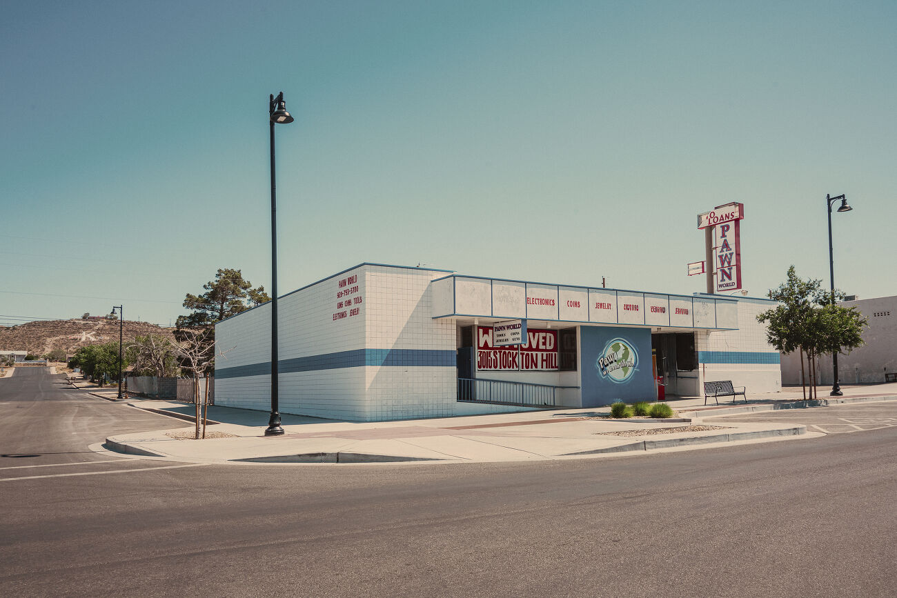 Pawn World Seligman