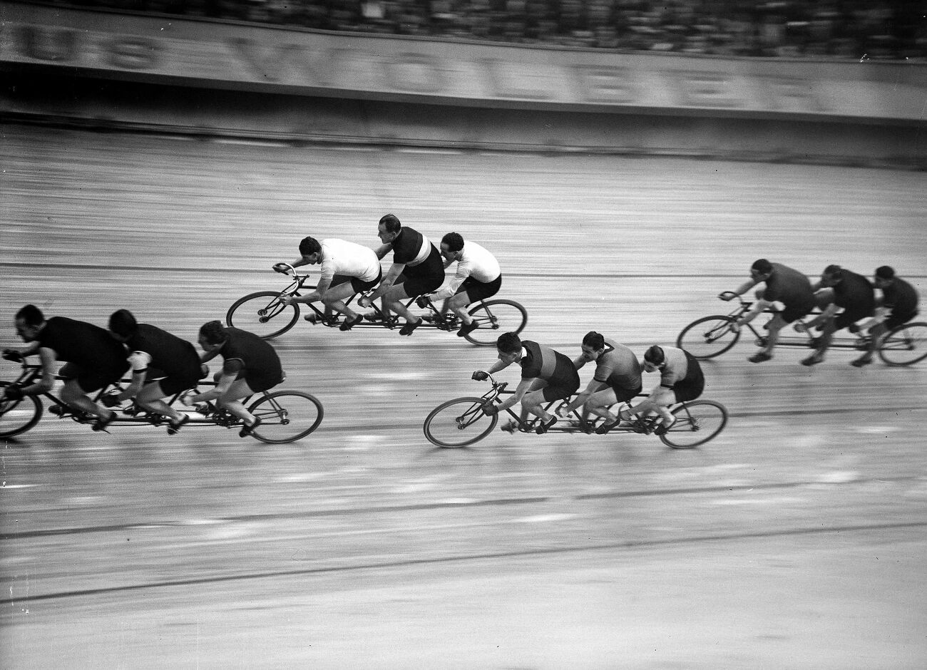 Course de triplettes sur piste