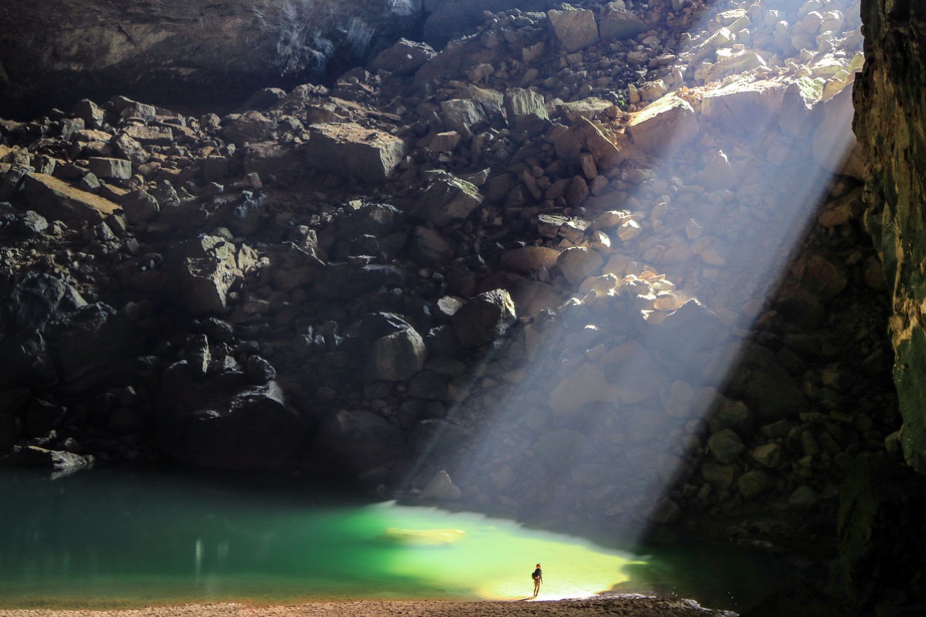 Journey in Vietnam cave - 1