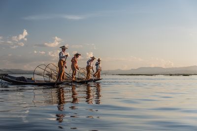 Les pêcheurs acrobates du lac Inlé, Birmanie - 4