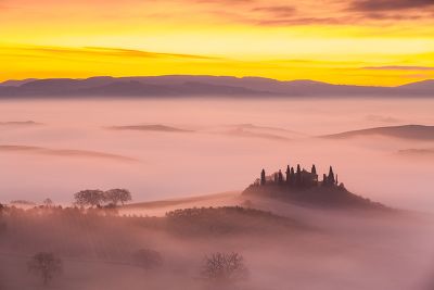 Brume du Val d'Orcia, Italie