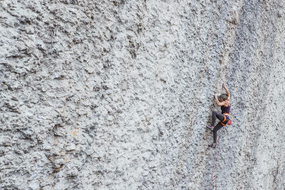 Nina Caprez Climbing 1