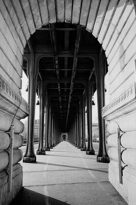 Le pont de Bir-Hakeim