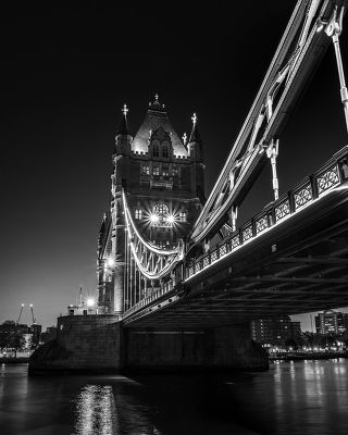 Tower Bridge - Londres