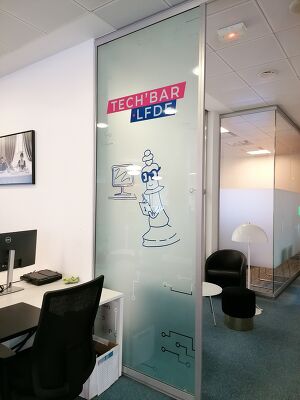 Marquage porte 8